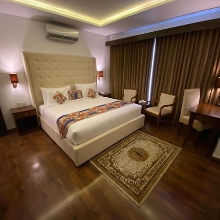 Grand Mongolia Hotel Rawalpindi Bagian luar foto