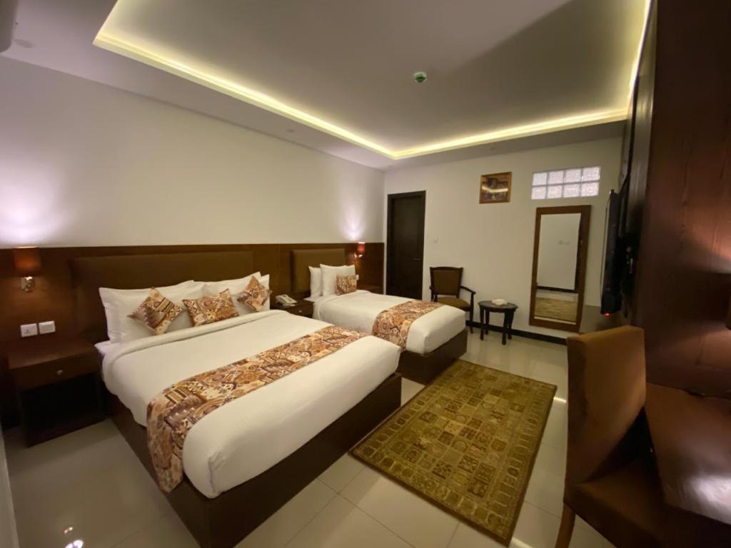Grand Mongolia Hotel Rawalpindi Bagian luar foto