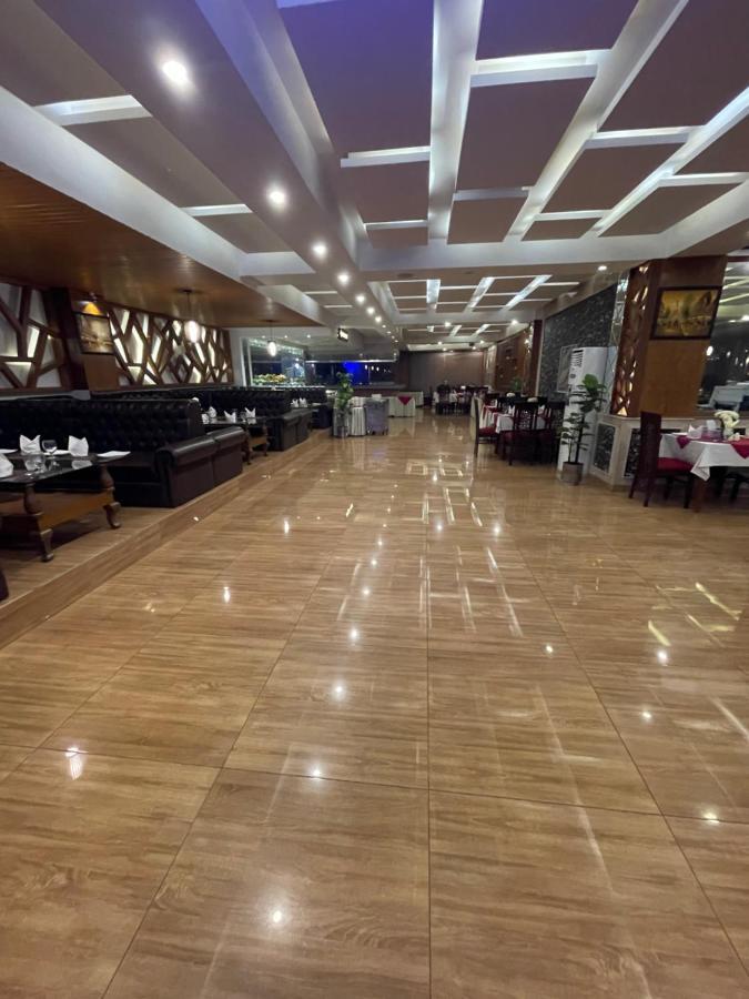Grand Mongolia Hotel Rawalpindi Bagian luar foto