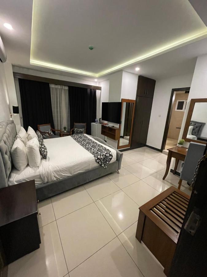 Grand Mongolia Hotel Rawalpindi Bagian luar foto